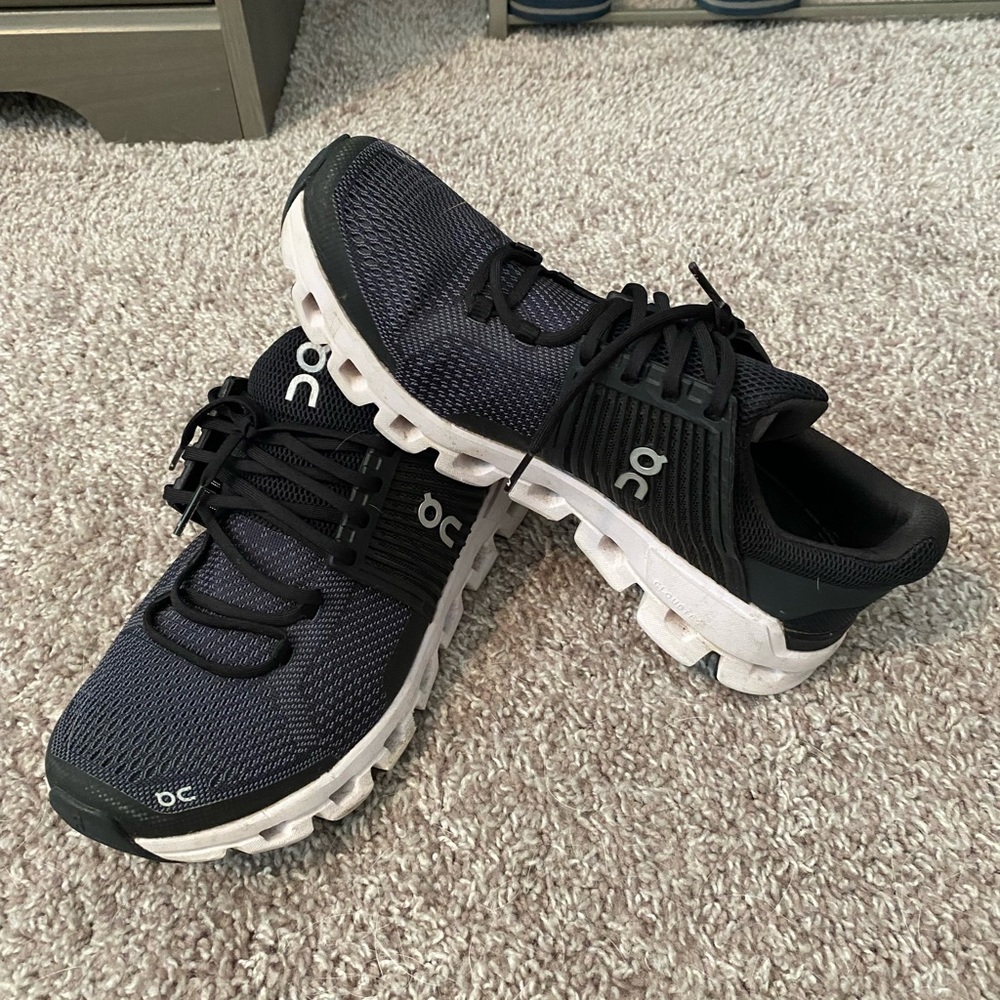 ON Running Shoes Size 9
